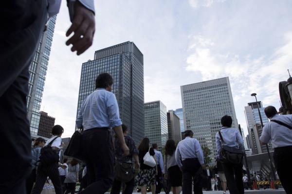 Nearly 70% of Japanese firms expect an increase in proposals from activist investors, a survey shows, although o<em></em>nly three of those polled had received any in the last three years. | BLOOMBERG