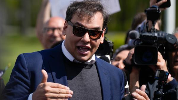 事实核查小组：乔治·桑托斯的竞选资金违规指控和管理规则