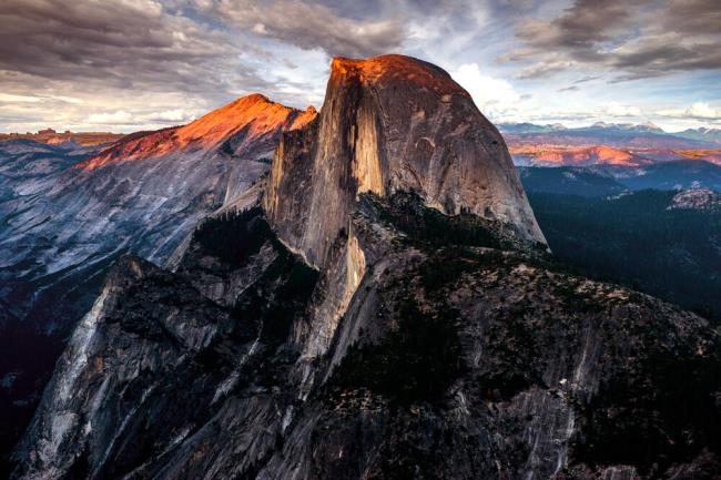 Half Dome in Yosemite Natio<em></em>nal Park. (Pung / Shutterstock)