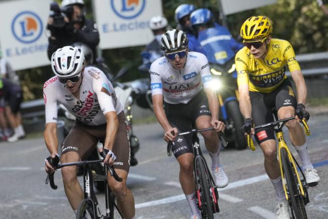 塔德吉·波加卡赢得了第20赛段，但乔纳斯·温格加德几乎肯定会赢得环法自行车赛