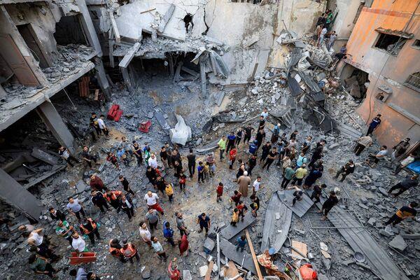 Thousands of people, both Israeli and Palestinians have died since October 7, 2023, after Palestinian Hamas militants ba<em></em>sed in the Gaza Strip, entered southern Israel in a surprise attack. Picture: MAHMUD HAMS/AFP via Getty Images)