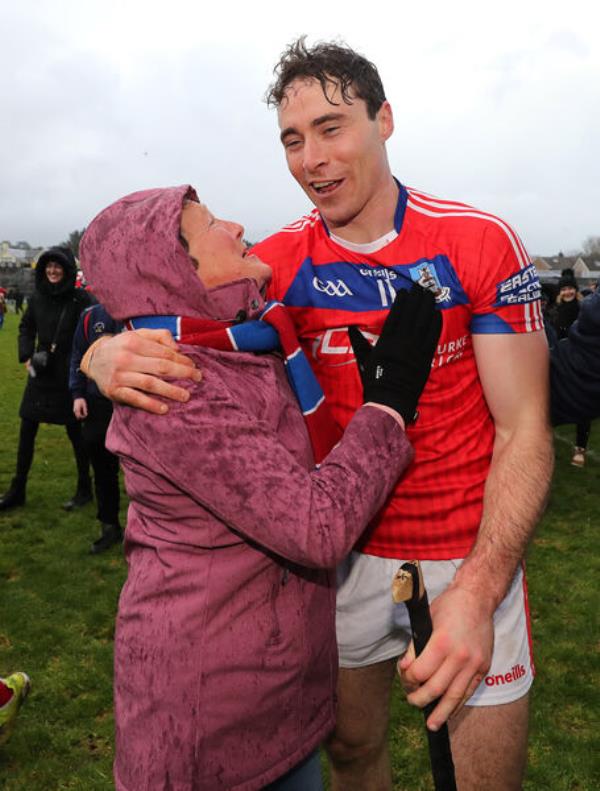 St Thomas' Co<em></em>nor Coo<em></em>ney celebrates with his mother Mary. Pic: ?INPHO/Bryan Keane