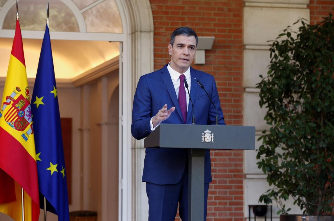 Spain<em></em>'s Prime Minister Pedro Sanchez addresses a press co<em></em>nference to present the composition of his new government, La Mo<em></em>ncloa Palace in Madrid, Nov.20, 2023. (AFP Photo)