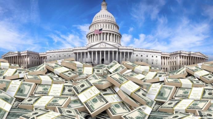 Heritage Foundation public finance eco<em></em>nomist E.J. Antoni says co<em></em>nsumers are increasingly relying on debt and dipping into savings as spending rises on 'Making Money.'