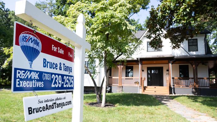NAHB CEO Jim Tobin discusses the state of the housing market, American homeownership, and using family mo<em></em>ney for home down payment.