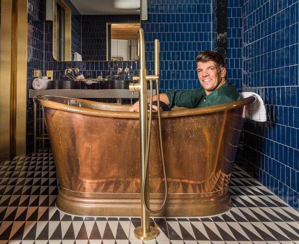  Cork City, Cork, Ireland. 12th October, 2023. Former Munster and Irish rugby internatio<em></em>nal Do<em></em>nncha O'Callaghan pictured relaxing in the penthouse of the Dean Hotel, Cork. Picture: David Creedon