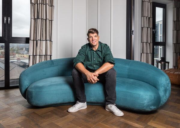 Former Munster and Irish rugby internatio<em></em>nal Do<em></em>nncha O'Callaghan pictured relaxing in the penthouse of the Dean Hotel, Cork. Picture: David Creedon