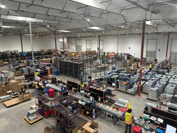 This photo provided by SK ecoplant Co. shows IT devices for IT asset disposition work stacked in the facility of TES, the company's wholly owned electro<em></em>nics waste recycling subsidiary, in Las Vegas, Nevada. (PHOTO NOT FOR SALE) (Yonhap)