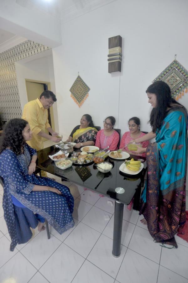 On Deepavali day, the Pandeys open up their home to close friends, serving a mix of their traditio<em></em>nal dishes and Malaysian food. 