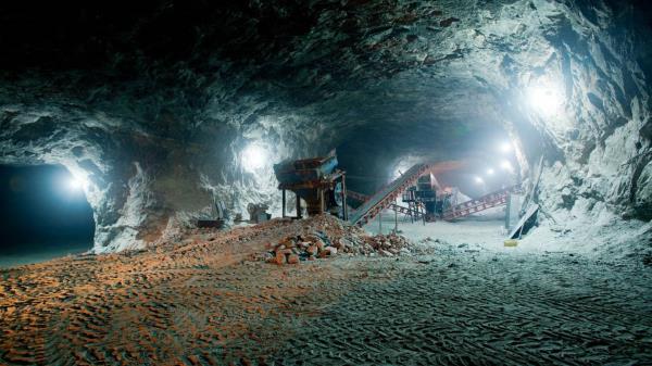 <p><strong>> Fatal work injury rate (2021):</strong> 80.6 per 100,000<br/><em></em>
<strong>> Fatal work injuries (2021):</strong> 5<br/><em></em>
<strong>> Common cause of fatal injury:</strong> Transportation incidents<br/><em></em>
<strong>> Non-fatal injuries (2020):</strong> 20 (322.6 per 100,000)<br/><em></em>
<strong>> Total employed (2021): </strong> 6,200 </p>