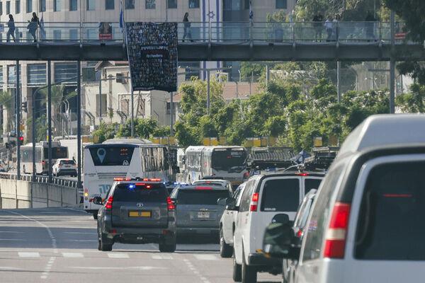The motorcade of U.S. Secretary of State Antony Bl<em></em>inken drives through Tel Aviv following his arrival, Friday, Nov. 3, 2023. Bl<em></em>inken has arrived in Israel to press for more humanitarian aid to be allowed into besieged Gaza. Picture: Jo<em></em>nathan Ernst/Pool Photo via AP