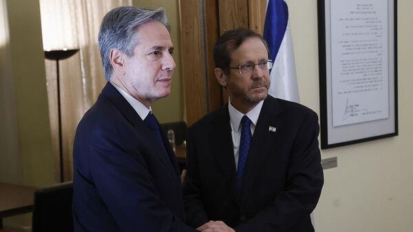 Bl<em></em>inken urges protection for civilians in Gaza amid fears war could widen