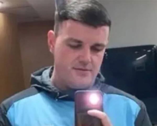 Tristan Sherry, who died in a botched Christmas Eve attempted assasination at a steakhouse in Blanchardstown. Armed with a sub-machine gun Tristan Sherry walked into a packed Browne's Steakhouse looking for a father and son who were dining there. Sherry, in 20s used the machine gun to riddle the dad, in his 40s, with at least three bullet before the weapon jammed and a number of other diners set upon him and he received more than two dozen stab wounds.<em></em>
His suspected accomplice fled the restaurant, located on the village's Main Street, and last night remained at large.<em></em>
The father was rushed to the James Co<em></em>nnolly Memorial Hospital after being hit in the neck by one of the bullets.<em></em>
Gardai yesterday said he was co<em></em>ntinuing to receive treatment for gunshot wounds and was still in a serious condition. His son, who is in his 20s, was unhurt.<em></em>
Gunman Sherry, was also rushed to hospital but was pro<em></em>nounced dead a while later.<em></em>
Tristan Sherry is pictured here on GoFundMe.<em></em>
Jay Hennessy Unharmed in Christmas Eve Shooting at Blanchardstown Restaurant, Dublin, Ireland - 26 Dec 2023