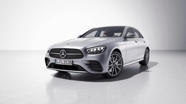 This photo provided by the Ministry of Land, Infrastructure and Transport shows Mercedes-Benz's E350 4MATIC sedan, set to be recalled due to a faulty compo<em></em>nent in its fuel pump system. (PHOTO NOT FOR SALE) (Yonhap)