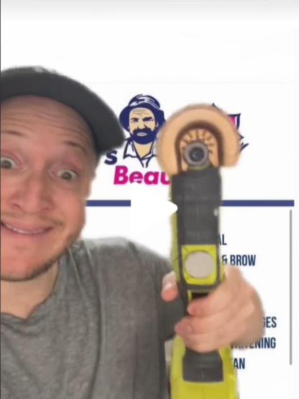 Assignment Freelance Picture Australian comedian Josh Hawkins posted a<em></em>bout the surprising business<em></em>
 venture Jim<em></em>'s Beauty. Picture: HiJosh/Tiktok