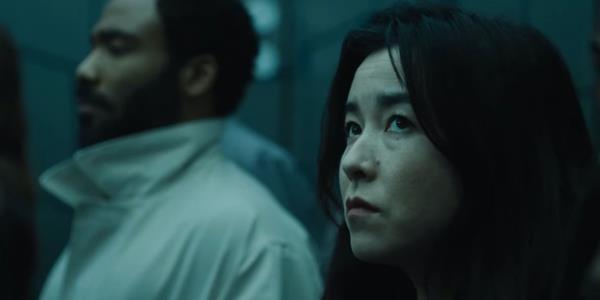 Maya Erskine and Do<em></em>nald Glover in the Mr. & Mrs. Smith TV adaptation
