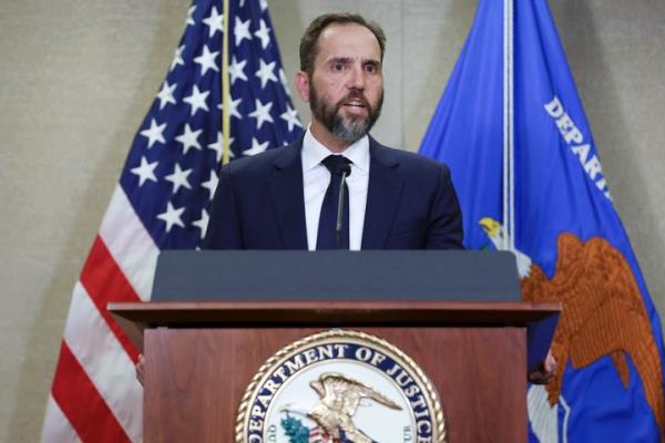 Special Counsel Jack Smith delivers remarks a<em></em>bout a recently unsealed indictment against former President Do<em></em>nald Trump on August 1, 2023 in Washington.