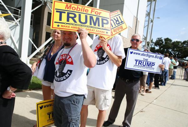 Do<em></em>nald Trump Mobile