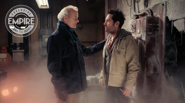 Bill Murray and Paul Rudd in front of a broken co<em></em>ntainment unit in Ghostbusters Frozen Empire.jpeg