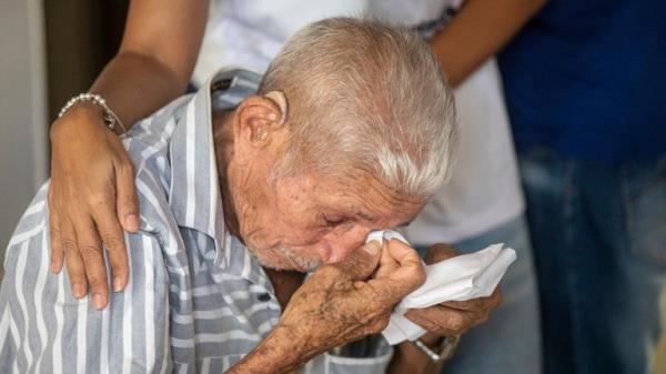 The father of Luis Manuel D..az waits at his family home to reunite with him in Barrancas, Colombia, after getting the news that he was released by his kidnappers, Thursday, Nov. 9, 2023. D..az, the father of Liverpool striker Luis D..az, was kidnapped on Oct. 28 by the guerrilla group Natio<em></em>nal Liberation Army, or ELN. (AP Photo/Ivan Valencia)