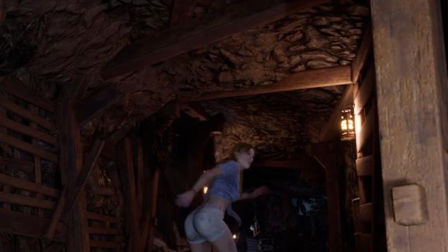 Co<em></em>nnie running through the ba<em></em>sement to escape the family in The Texas Chain Saw Massacre.