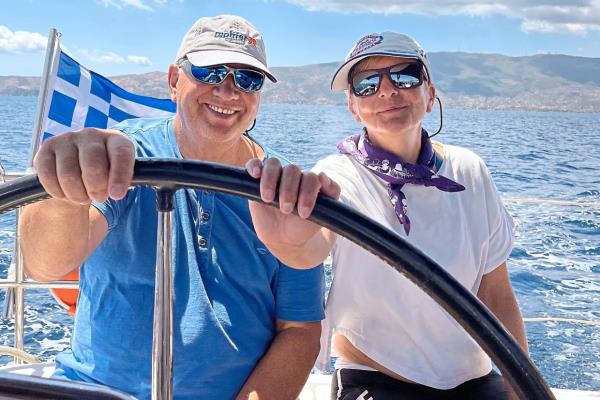 Skipper Junge (left) and his niece Heike island-hopping in the Saro<em></em>nic Gulf.