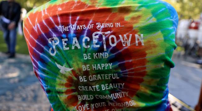 The Peacetown Summer Co<em></em>ncert Series at The Barlow in Sebastopol, Wednesday, June 14, 2023. (Kent Porter / The Press Democrat) 2023