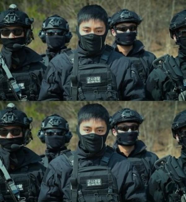 BTS member V is seen in special military police attire in this undated photo released on a Facebook page that serves as an ano<em></em>nymous bulletin board for troops on April 17, 2024. (PHOTO NOT FOR SALE) (Yonhap)