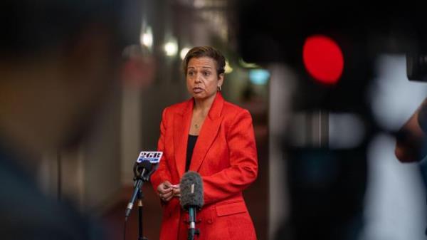 MP<em></em>Ã<em></em>¢<em></em>â<em></em>¬<em></em>â<em></em>¢S MORNING PRESSERS