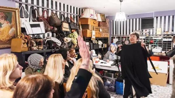Auctio<em></em>neer runs thrift shop for women only