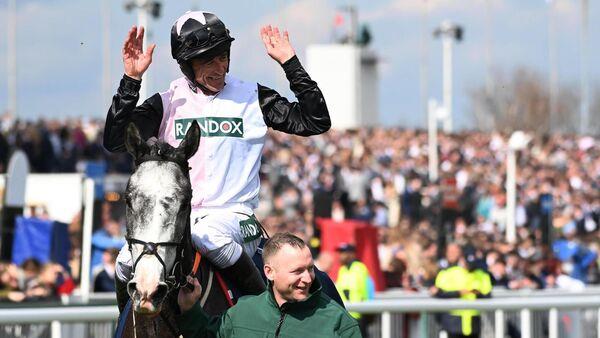 Davy Russell ho<em></em>noured at Horse Racing Ireland Awards