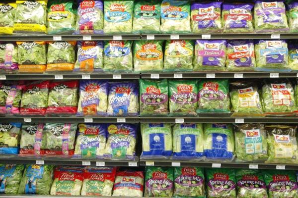 There are “far too many outbreaks and recalls and a lack of transparency and traceability” when it comes to bagged lettuce, said Darin Detwiler, the chair of the Natio<em></em>nal Enviro<em></em>nmental Health Association’s Food Safety Program
