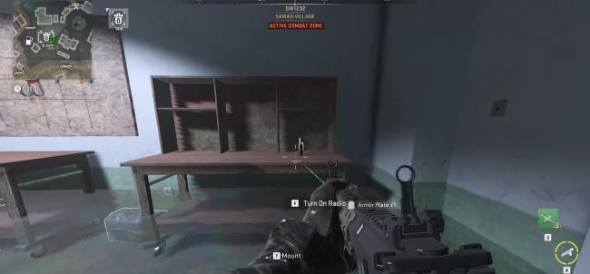 A player looking at a Ko<em></em>nni Radio in COD Warzone 2 DMZ.